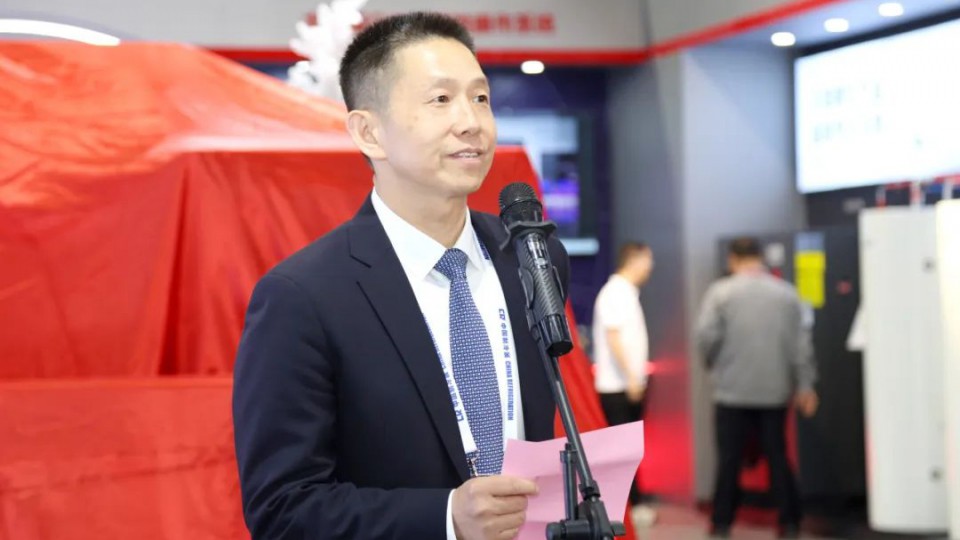 太陽雨空氣能采暖機斬獲“2024中國制冷展創(chuàng)新產(chǎn)品”獎